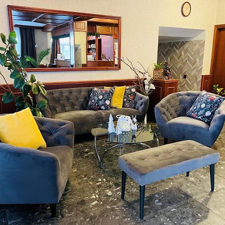 Patyi Etterem Es Hotel Bögöte Exterior foto